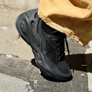 Merrell Sneaker Hydro Next Gen Hiker / Triple Black / Mens US 10.5 / NEW